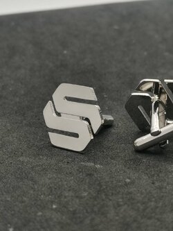 คัฟลิงค์ (Cufflinks)