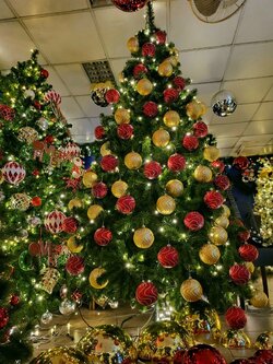 ลูกบอลคริสต์มาสลายเส้นกากเพชร 10 ซม.