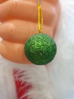 ลูกบอลคริสต์มาสแบบกากเพชร สีเขียว ขนาด25มิลลิเมตร