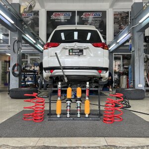 [YSS] mitsubishi pajero sport ติดตั้งโช้คอัพ yss e series พร้อมสปริงแบบ full set โทร. 08-65691915