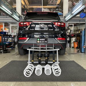 [MONROE OE SPECTRUM + YSS SPRING COMFORT]MG ZS เข้ารับบริการอัพเกรดช่วงล่าง เน้นใช้งาน ประจำวัน แก้ไขอาการเด้งส่าย [+] MONROE OE SPECTRUM [+] YSS SPRING COMFORT *นัดหมายก่อนเข้ารับบริการ เพื่อความรวดเร็วครับ 𝙊𝙪𝙧 𝙎𝙚&