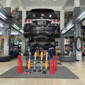 [YSS E SERIES]Fortuner Champ ติดตั้งโช้คอัพ YSS E-Series Full Set พร้อมสปริง YSS Performance โทร. 08-65691915