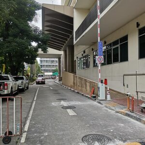 ผลงาน ย้ายและติดตั้งตำแหน่งใหม่พร้อมทำฐานไม้กั้น