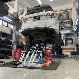 [PROCOMP] TOYOTA FORTUNER เปลี่ยนโช้คอัพ procomp โทร. 08-65691915