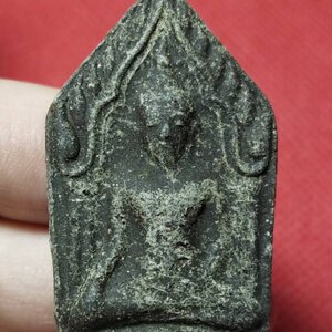 พระขุนแผน ครูบาสิงห์แก้ว วัดปากกอง (มวลสารลูกอมรุ่น1-3) วัดปากกอง อ.สารภี จ.เชียงใหม่