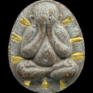 พระปิดตา รุ่นแรก วัดชัยมงคล ปี 2522 ตะกรุดทองคำ 9 ดอก หลวงปู่โต๊ะเสก (มีบัตรรับรองพระแท้)