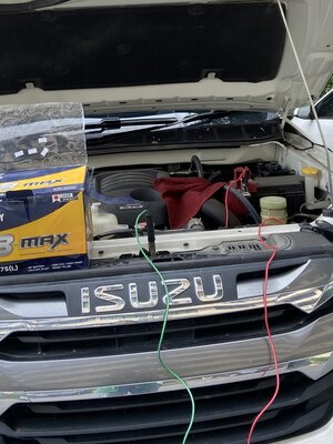 เปลี่ยนแบตเตอรี่รถยนต์ใกล้ฉันที่ อวาน่า แหลมฉบัง