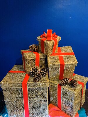 ขายเซทกล่องของขวัญขนาดใหญ่พร้อมประดับไฟวันคริสต์มาส
