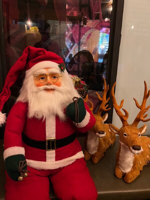 ตุ๊กตาคริสต์มาสซานต้าครอส1เมตร