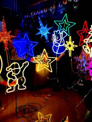 ของตกแต่งคริสต์มาสที่คุณควรรู้?มีอะไรบ้าง