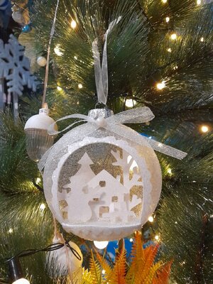 ของตกแต่งคริสต์มาสV8อ่านรายละเอียด4นิ้ว