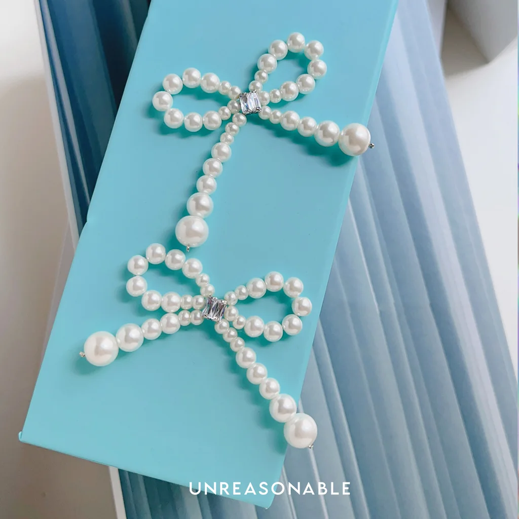 ต่างหูโบว์ มุกแก้ว Glass Pearl ต่างหูคลิป ต่างหูก้านเงินแท้ ต่างหูโบว์ มุกแก้ว Glass Pearl ต่างหูคลิป ต่างหูก้านเงินแท้
