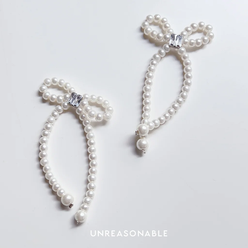 ต่างหูโบว์ มุกแก้ว Glass Pearl ต่างหูคลิป ต่างหูก้านเงินแท้ ต่างหูโบว์ มุกแก้ว Glass Pearl ต่างหูคลิป ต่างหูก้านเงินแท้