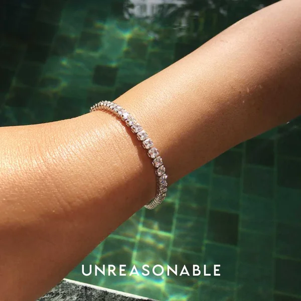 สร้อยข้อมือ เพชร CZ สีเงิน UA0774-01 Unreasonable Accessories image 2 สร้อยข้อมือ เพชร CZ สีเงิน UA0774-01 Unreasonable Accessories image 2