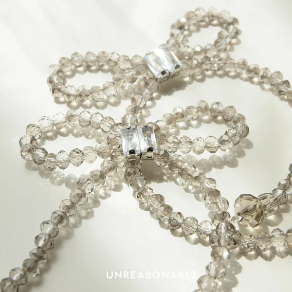 ต่างหูโบว์ Smokey Glass Bead ต่างหูคลิป ต่างหูก้านเงินแท้ น้ำหนักเบา UA0925-01 Unreasonable Accessories image 6 ต่างหูโบว์ Smokey Glass Bead ต่างหูคลิป ต่างหูก้านเงินแท้ น้ำหนักเบา UA0925-01 Unreasonable Accessories image 6