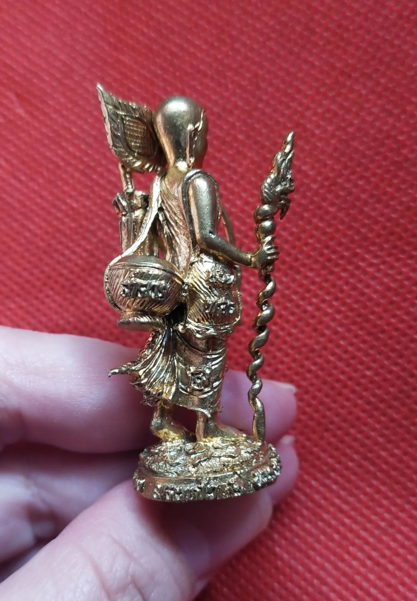 พระสีวลี รุ่นเปิดโลกธาตุ หลวงปู่บัว วัดทัพหลวง จ.สระแก้ว ปี 2555 (เลข40)