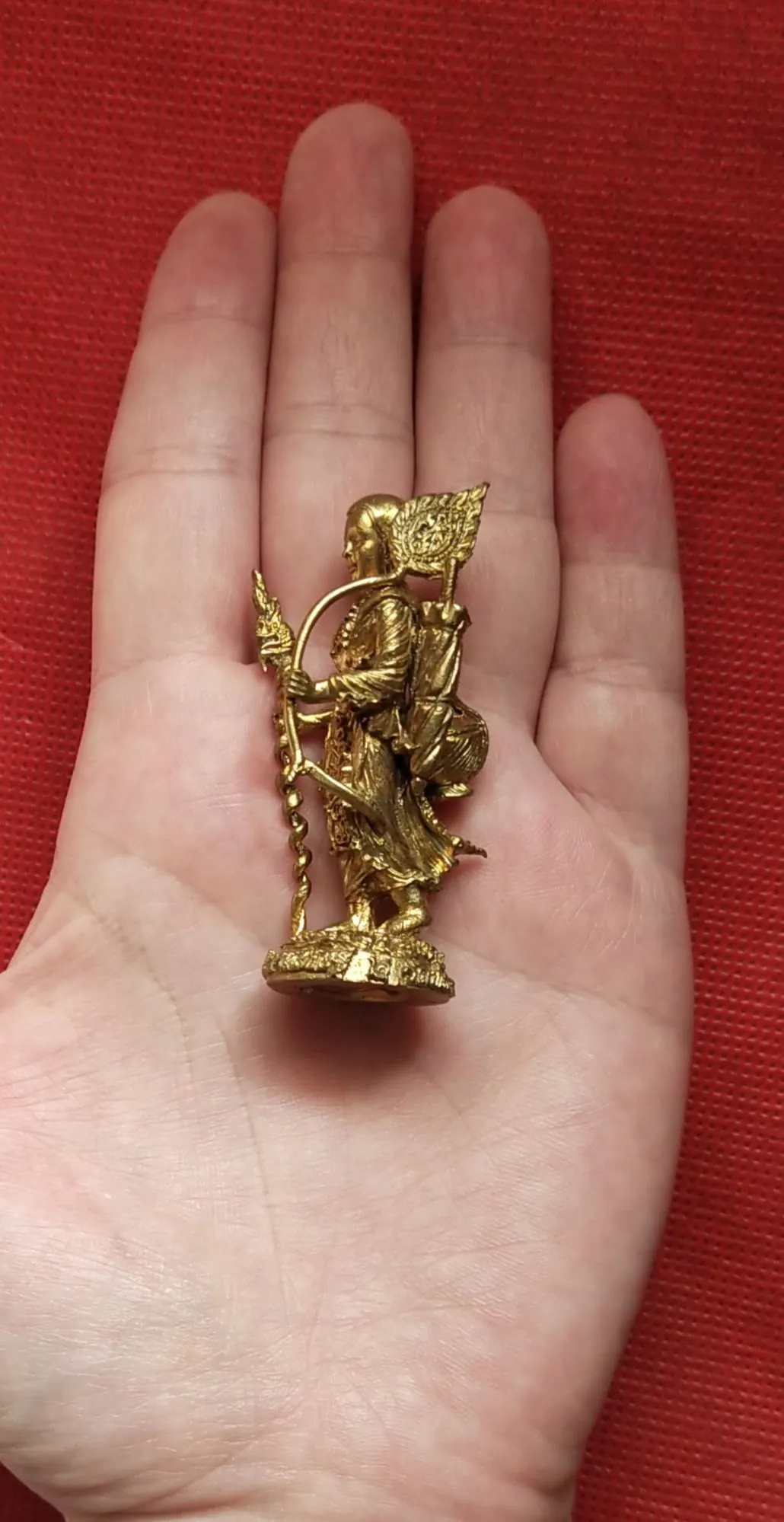 พระสีวลี รุ่นเปิดโลกธาตุ หลวงปู่บัว วัดทัพหลวง จ.สระแก้ว ปี 2555 (เลข40)